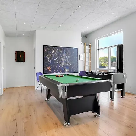 Feriehus Four-bedroom In