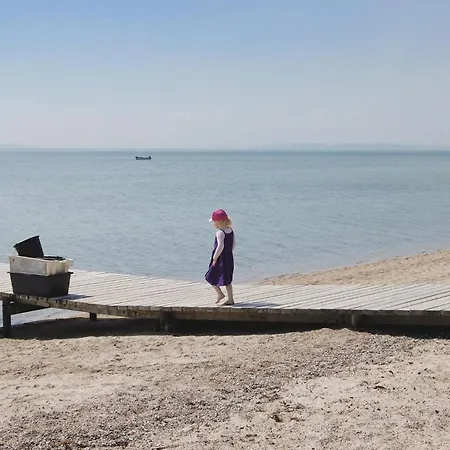 Four-bedroom In بيت للعطل هادرسليف